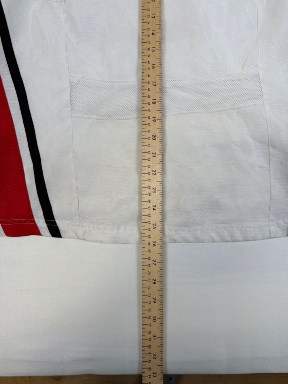 VTG Nike Team Canada Hockey Jersey L/XL White Red Nike Hockey Engineered Mens - Picture 11 of 12